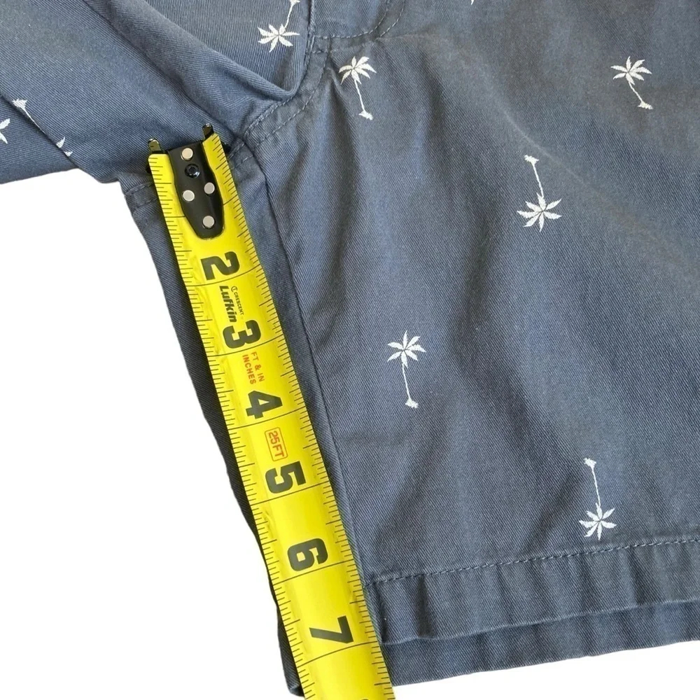 Junk Food x Disney Mickey Mouse Palm Tree Flat Front Chino Shorts Grey 7” M